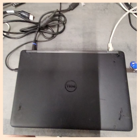 Dell Latitude E5250 | 8 GB | 1 x 256 SSD | B