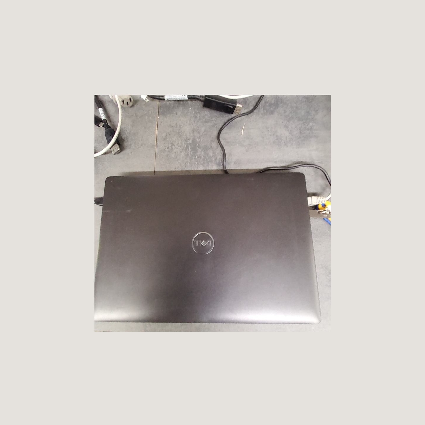 Dell Latitude 5300 | 8 GB | 1 x 256 SSD | A