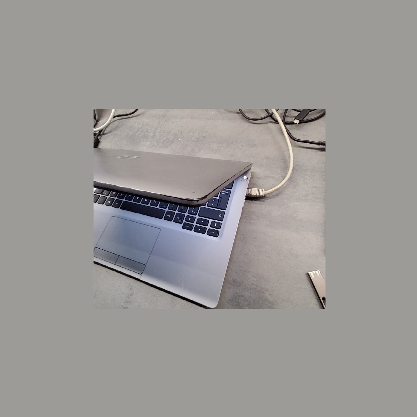 Dell Latitude 5310 | 8 GB | 1 x 256 SSD | A-