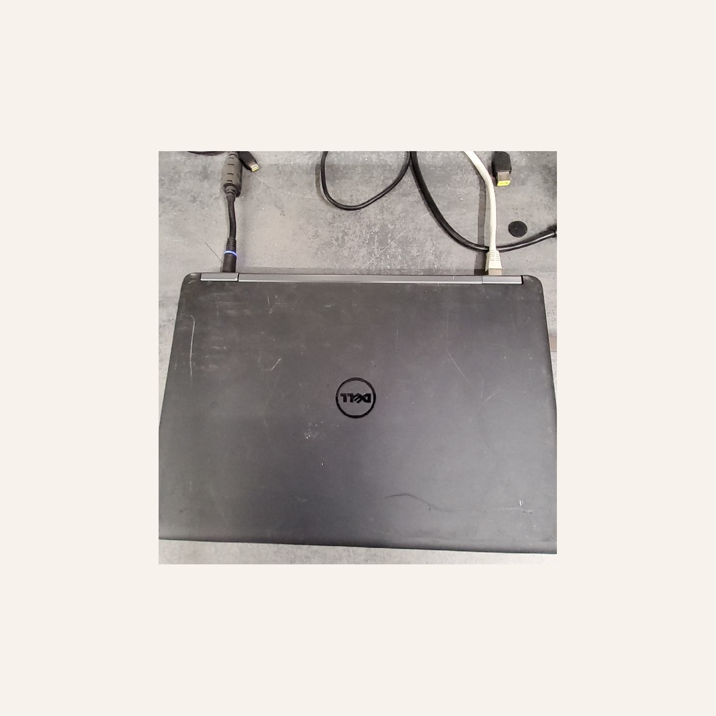 Dell Latitude E5250 | 8 GB | 1 x 256 SSD | B