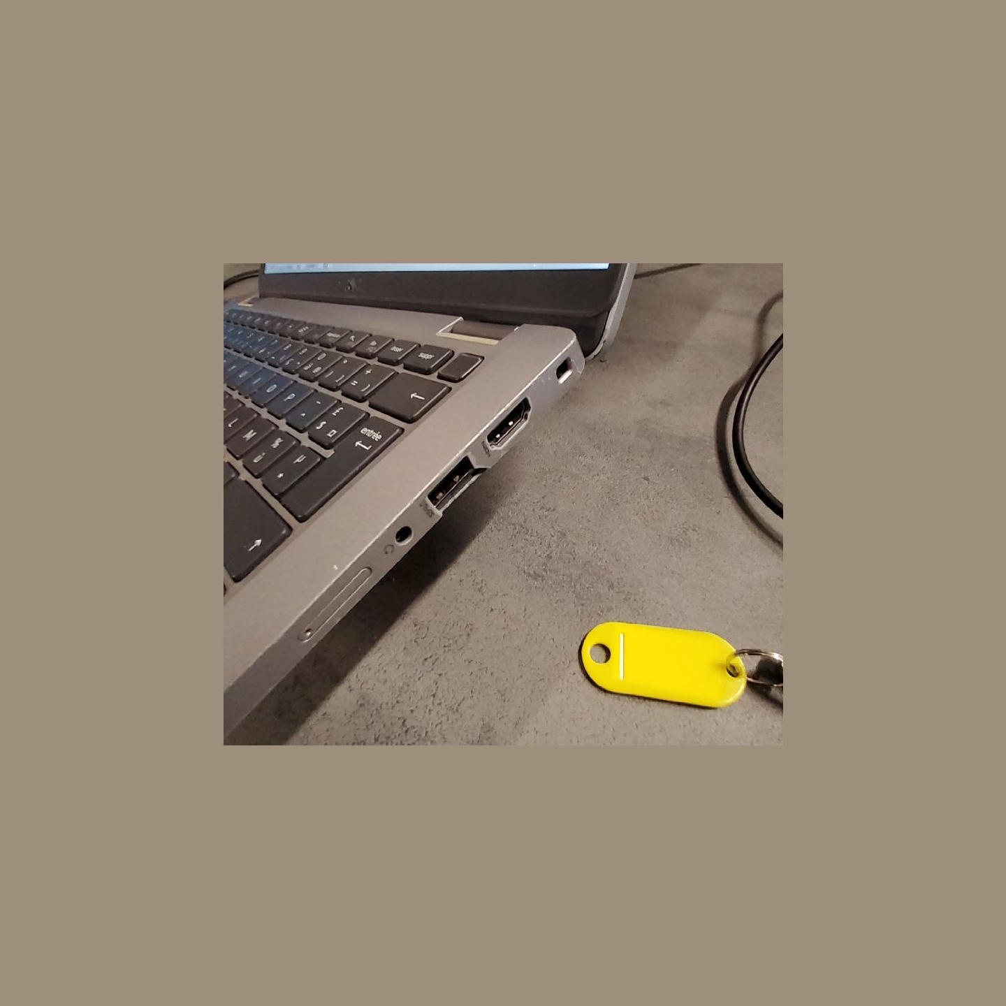 Dell Latitude 5320 | 8 GB | 1 x 256 SSD | A-