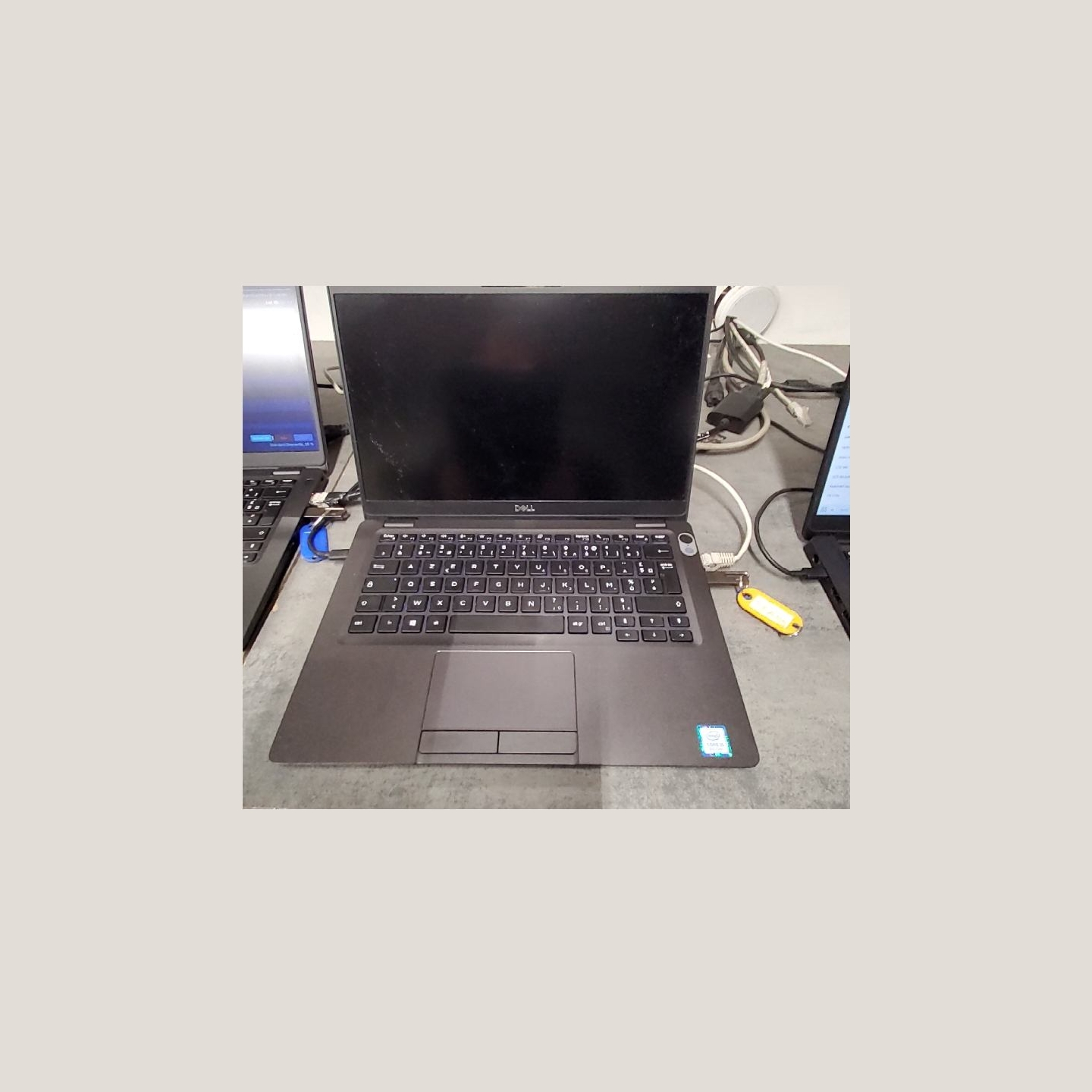 Dell Latitude 5300 | 8 GB | 1 x 256 SSD | A