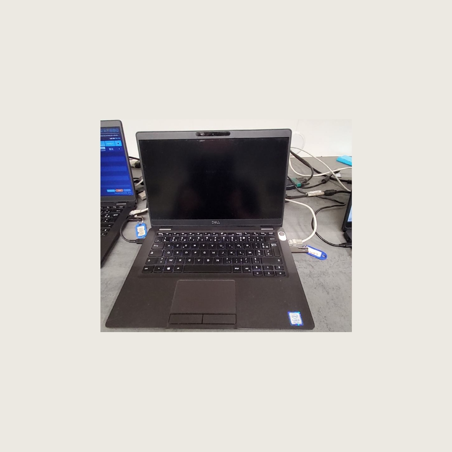 Dell Latitude 5300 | 8 GB | 1 x 256 SSD | A-