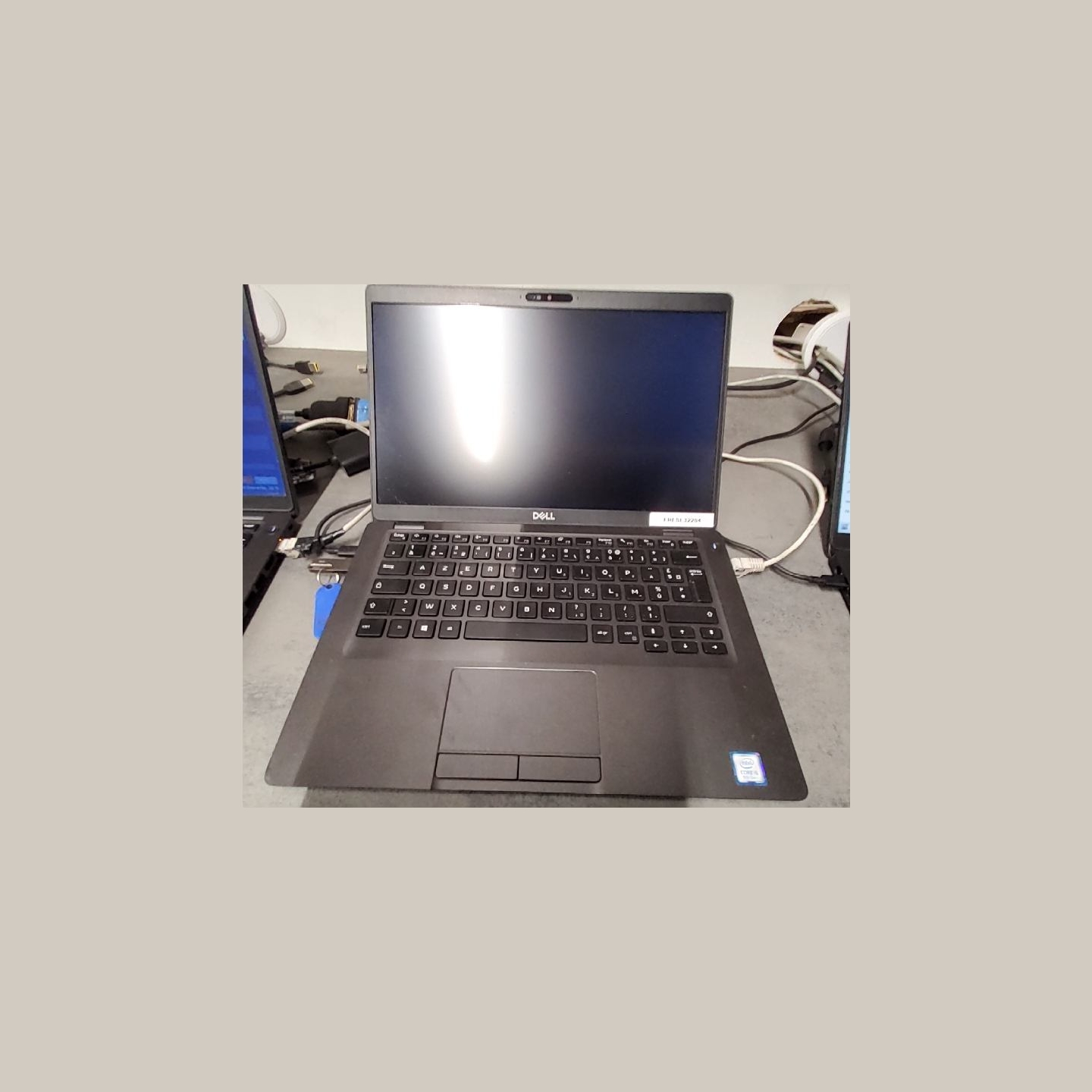 Dell Latitude 5400 | 8 GB | 1 x 256 SSD | B