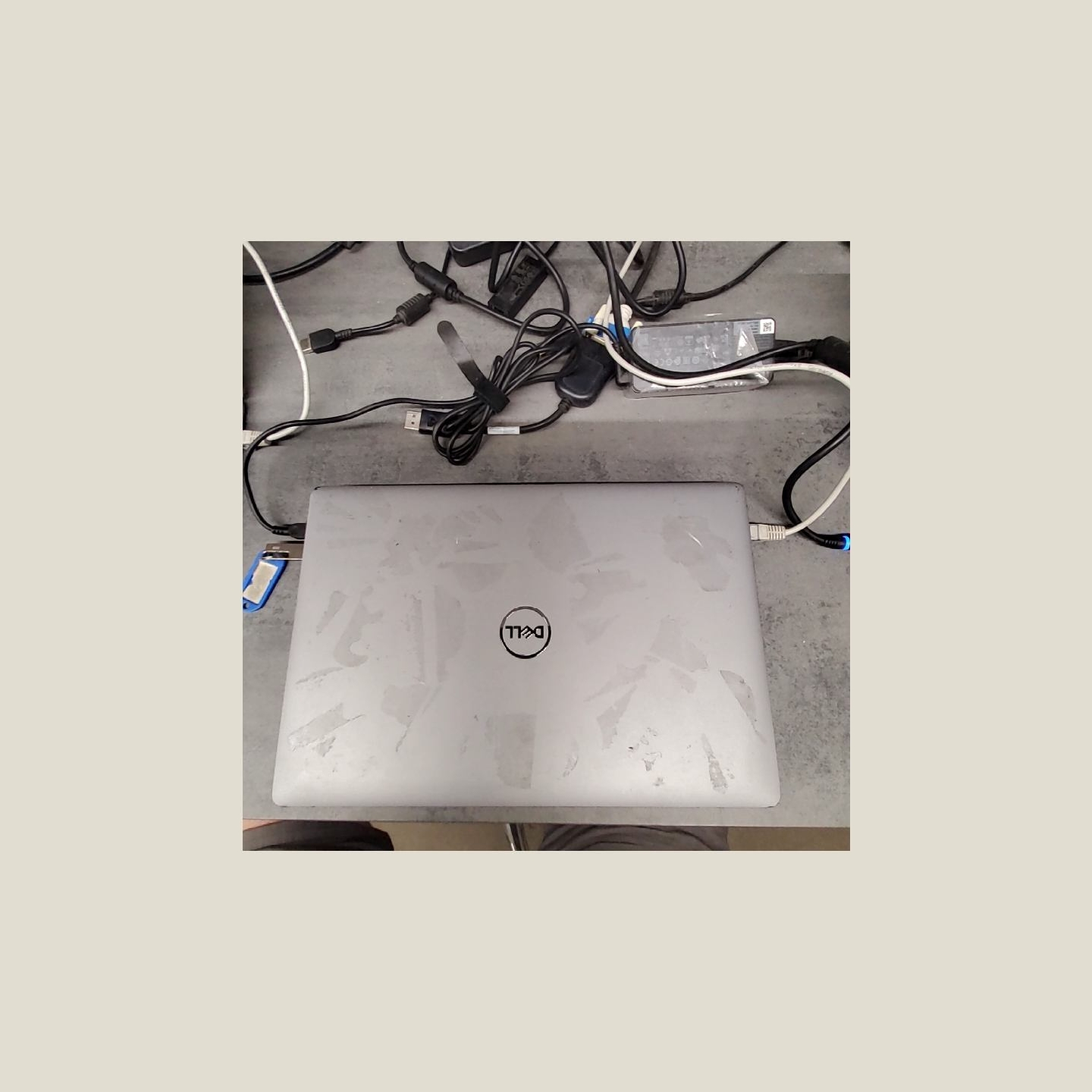 Dell Latitude 5410 | 8 GB | 1 x 256 SSD | B