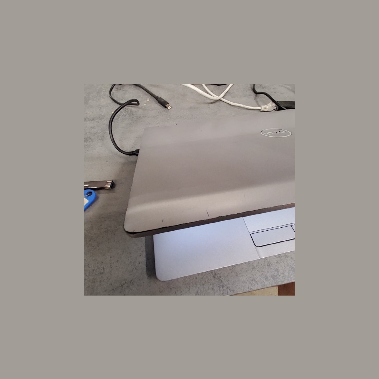 Dell Latitude 5310 2-in-1 | 8 GB | 1 x 512 SSD | B