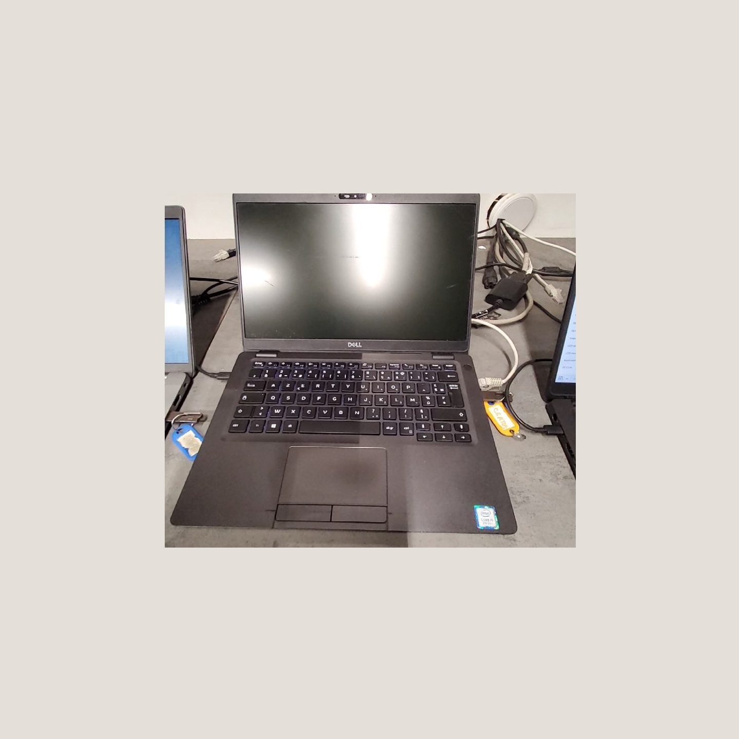Dell Latitude 5300 | 8 GB | 1 x 256 SSD | B