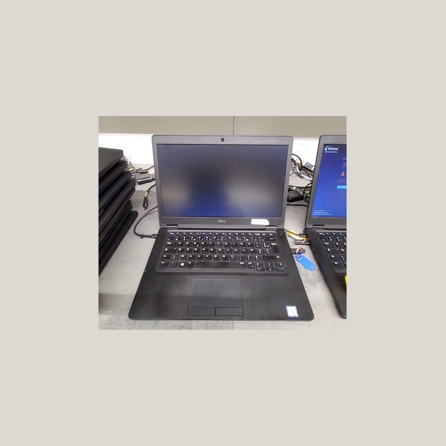 Dell Latitude 5490 | 8 GB | 1 x 256 SSD | B