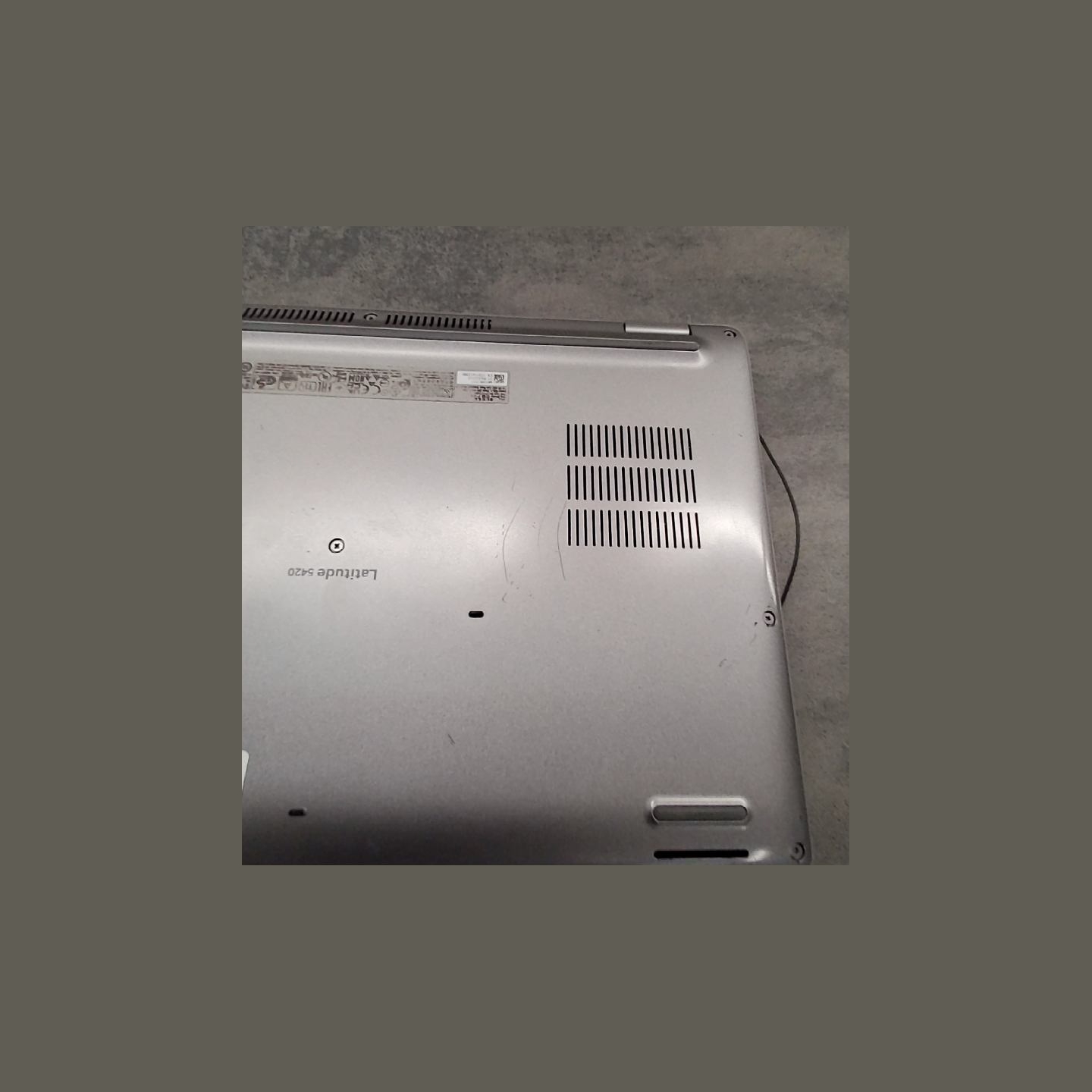 Dell Latitude 5420 | 8 GB | 1 x 256 SSD | A-