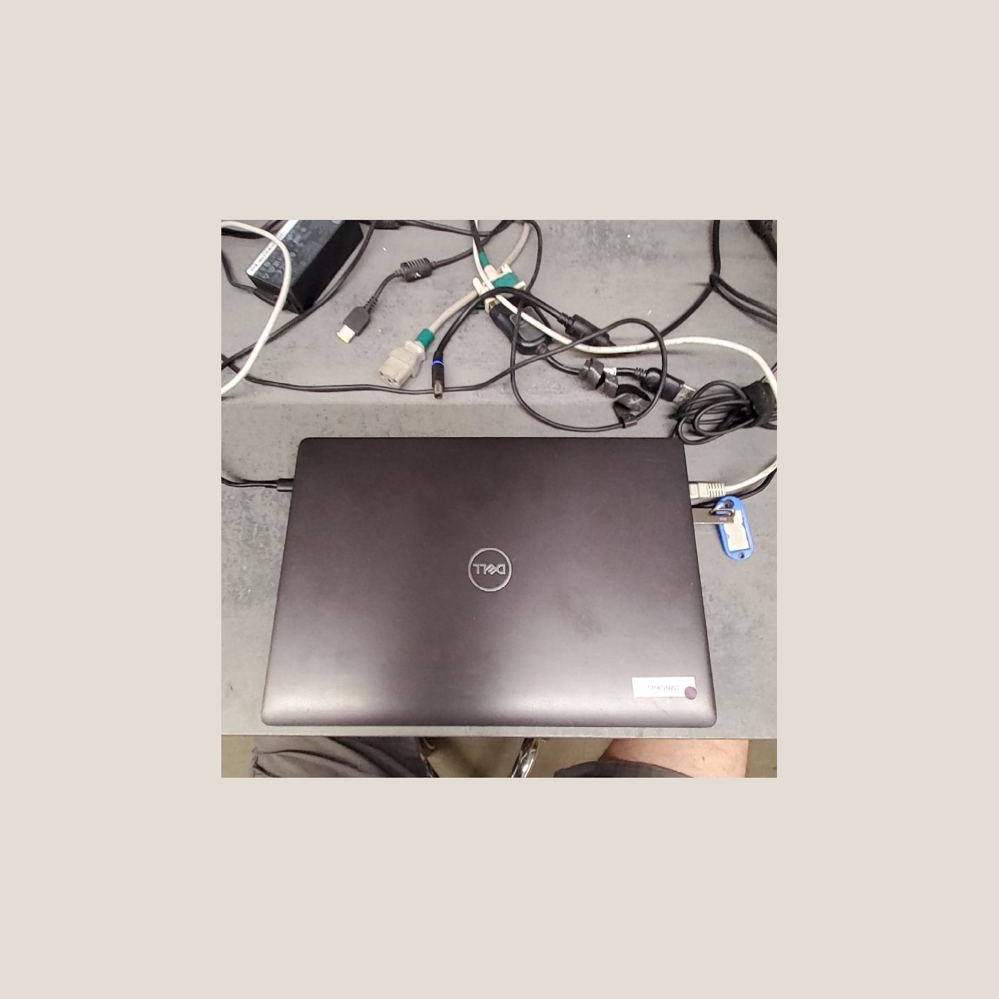 Dell Latitude 5300 | 8 GB | 1 x 256 SSD | B