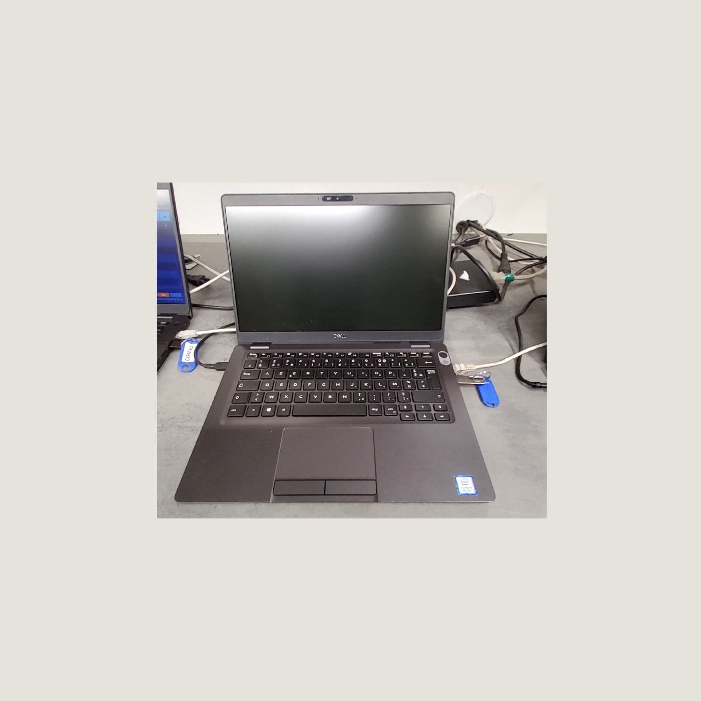 Dell Latitude 5300 | 8 GB | 1 x 512 SSD | A-