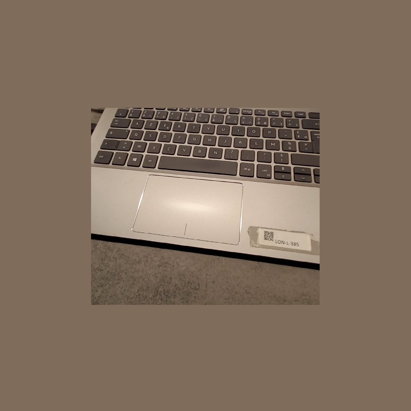 Dell Latitude 3301 | 8 GB | 1 x 256 SSD | A-