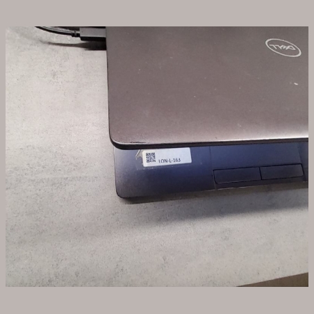 Dell Latitude 5300 | 8 GB | 1 x 256 SSD | B