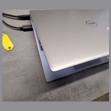 Dell Latitude 3330 | 8 GB | 1 x 256 SSD | A-