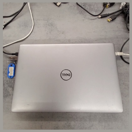 Dell Latitude 5410 | 8 GB | 1 x 512 SSD | B