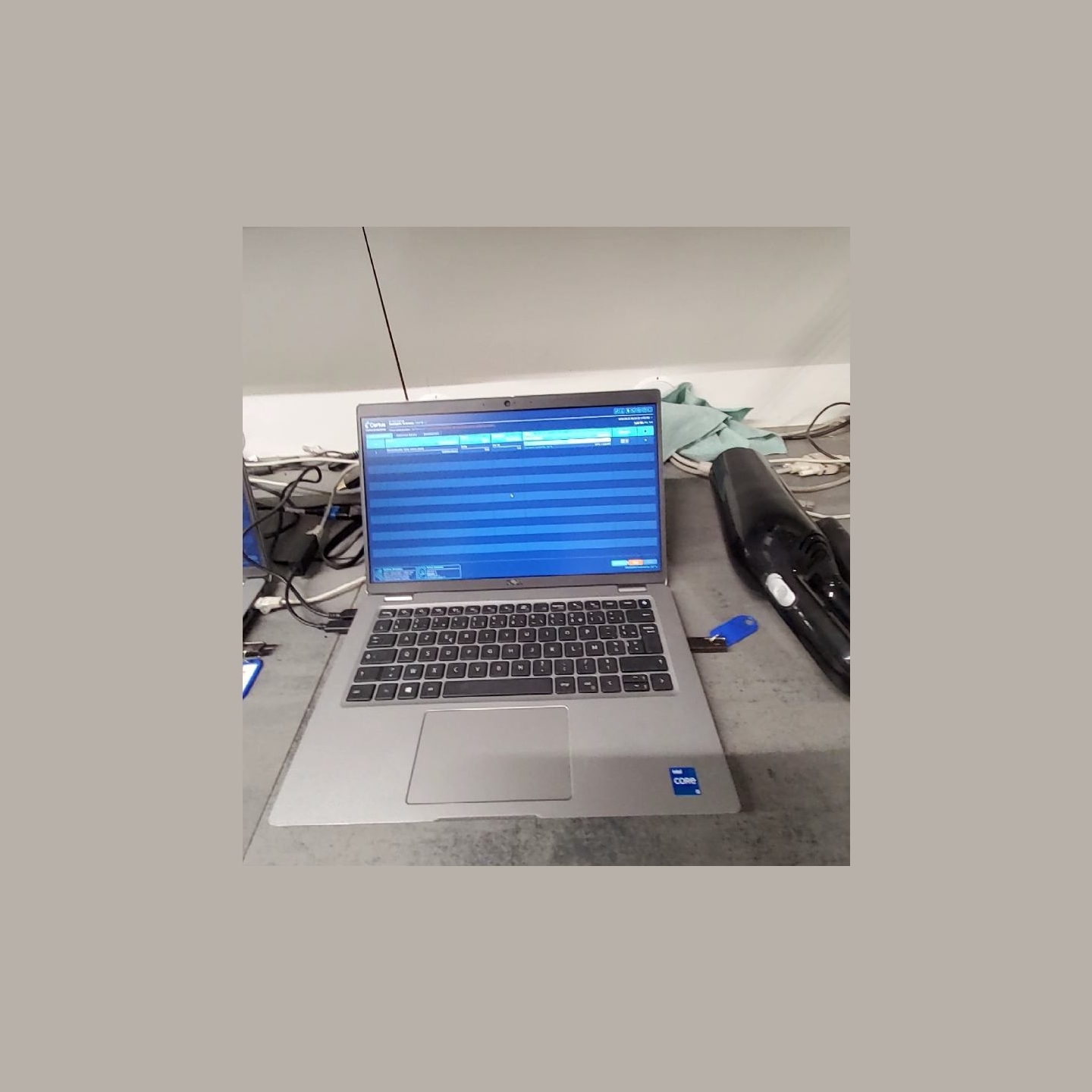 Dell Latitude 5420 | 8 GB | 1 x 256 SSD | A-