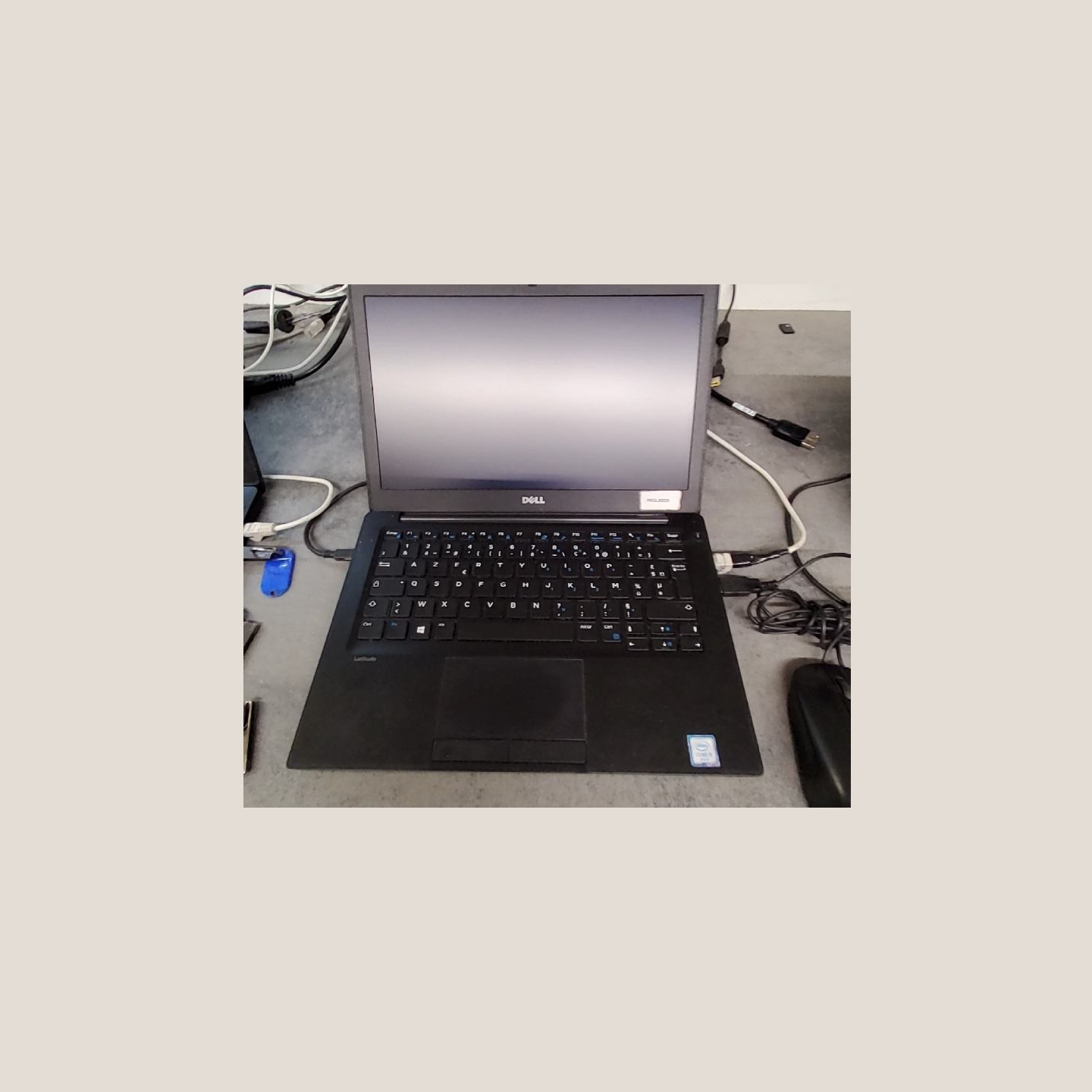 Dell Latitude 7280 | 8 GB | 1 x 256 SSD | B