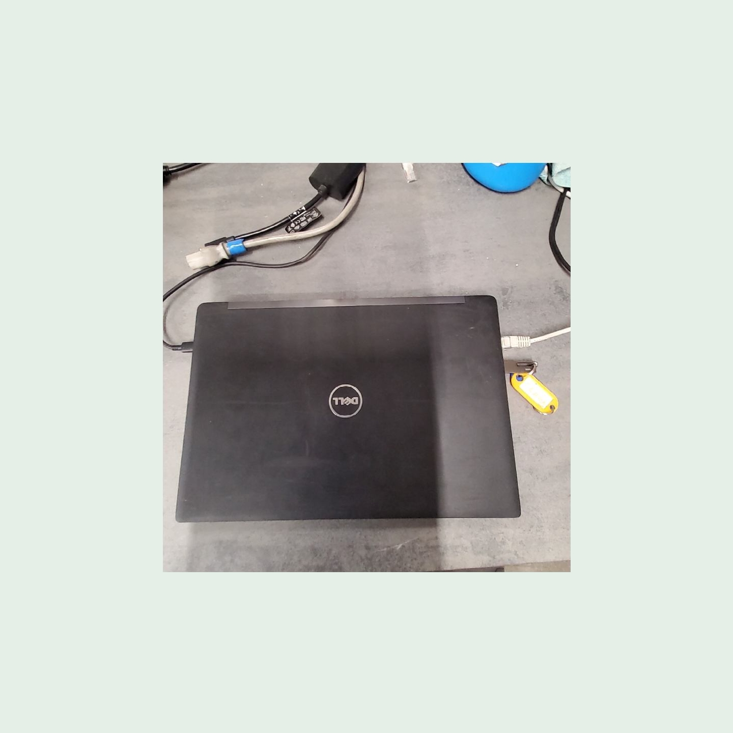 Dell Latitude 7280 | 8 GB | 1 x 256 SSD | A