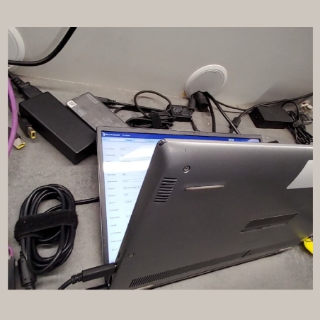 Dell Latitude 3301 | 8 GB | 1 x 256 SSD | B
