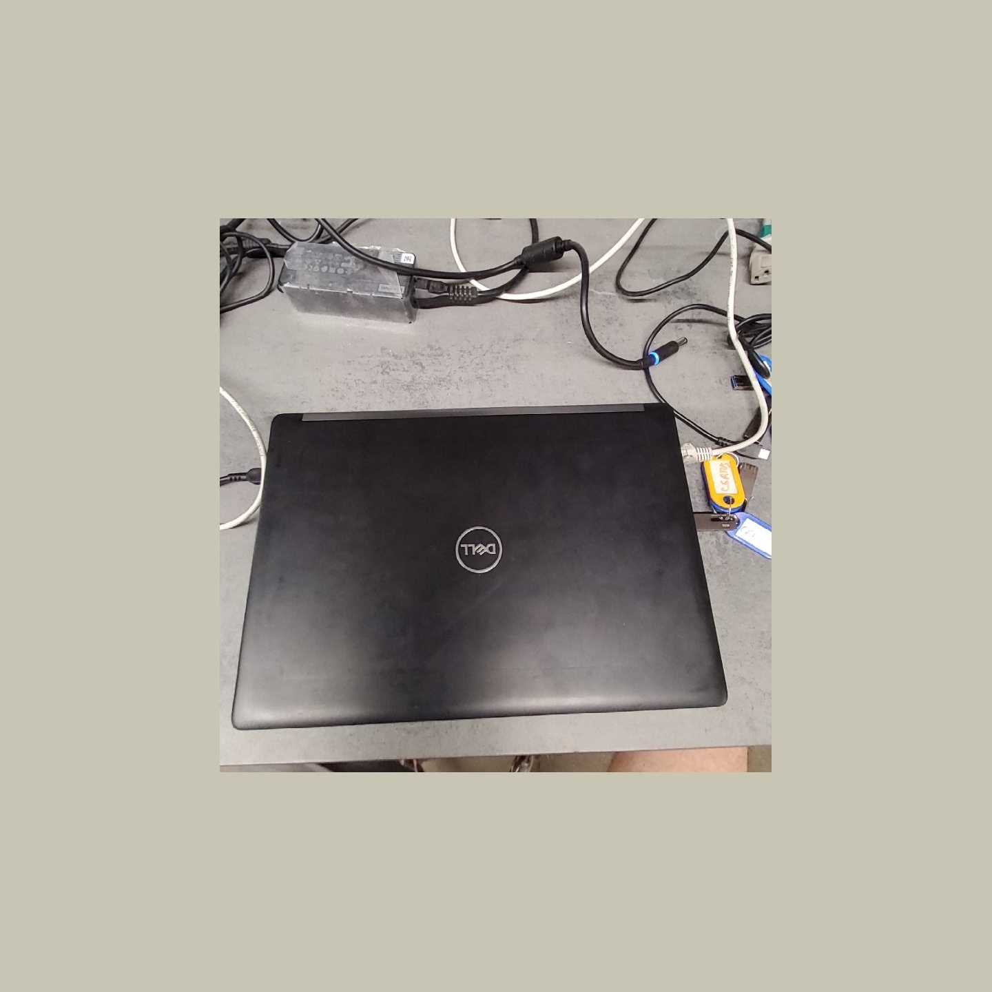 Dell Latitude 5290 | 8 GB | 1 x 256 SSD | A