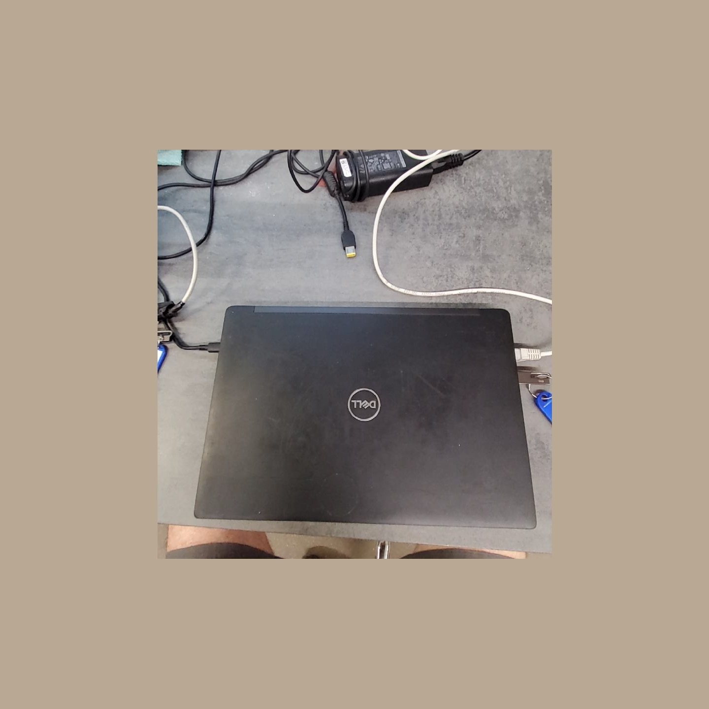 Dell Latitude 7290 | 8 GB | 1 x 256 SSD | A