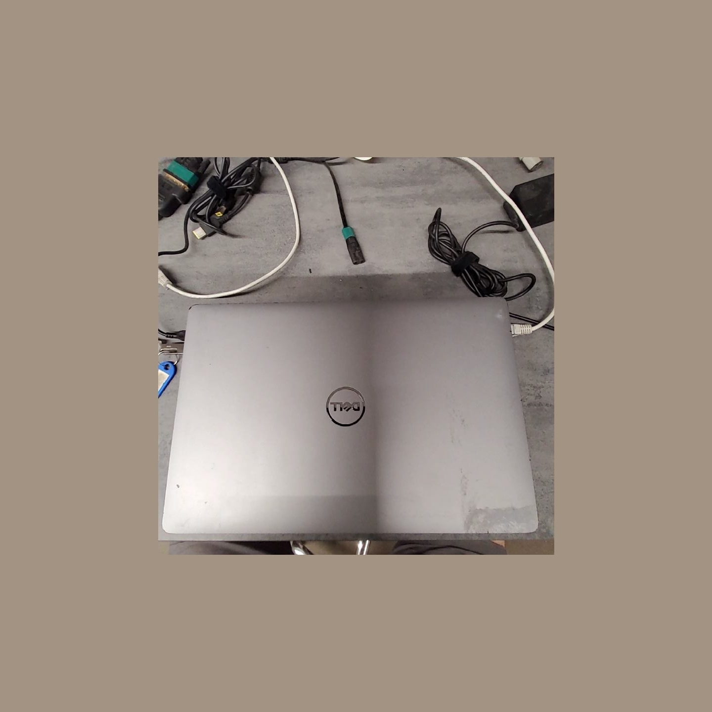 Dell Latitude 5510 | 16 GB | 1 x 512 SSD | B