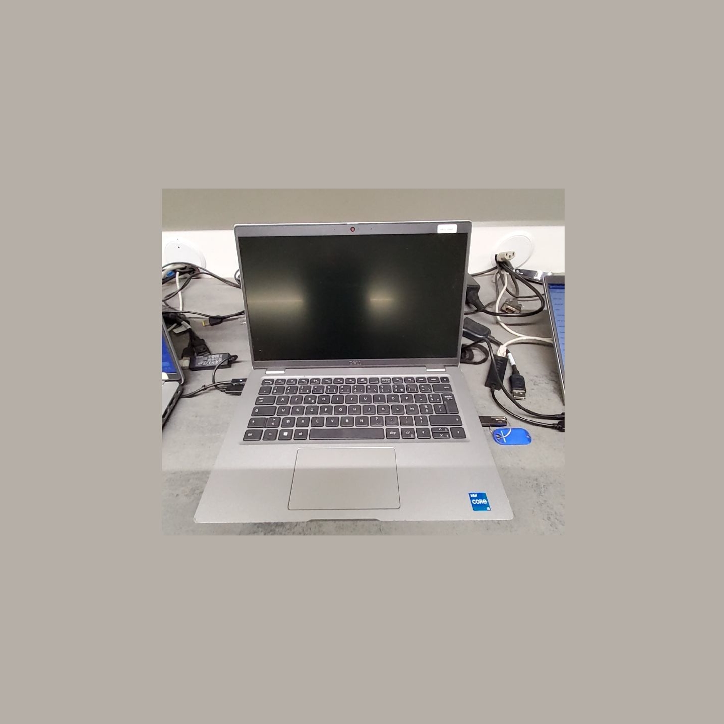 Dell Latitude 5420 | 8 GB | 1 x 256 SSD | B