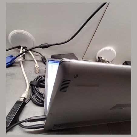 Dell Latitude 3301 | 8 GB | 1 x 256 SSD | B