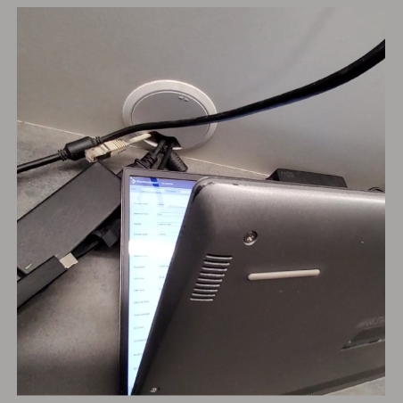 Dell Latitude 3301 | 8 GB | 1 x 256 SSD | B
