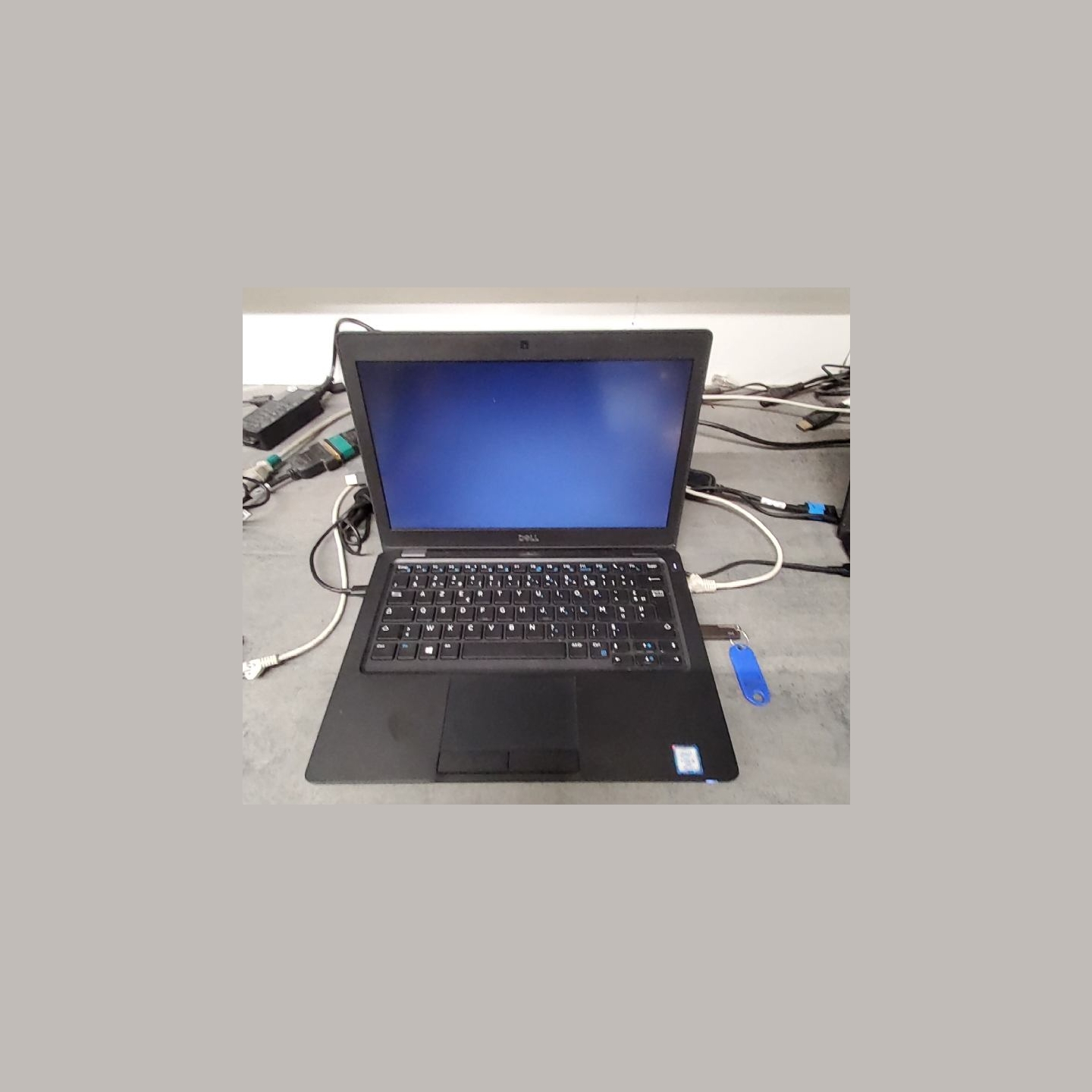Dell Latitude 5290 | 8 GB | 1 x 256 SSD | A