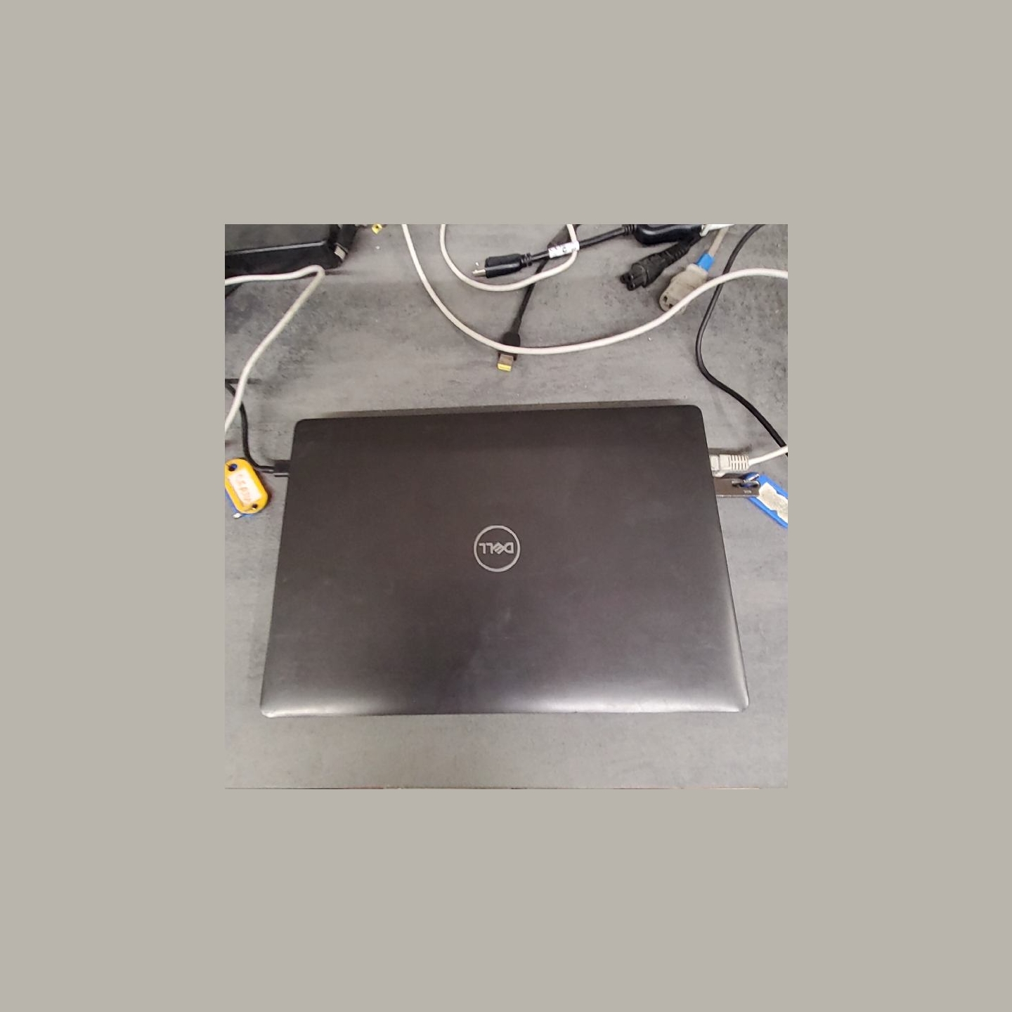 Dell Latitude 5300 | 8 GB | 1 x 256 SSD | B