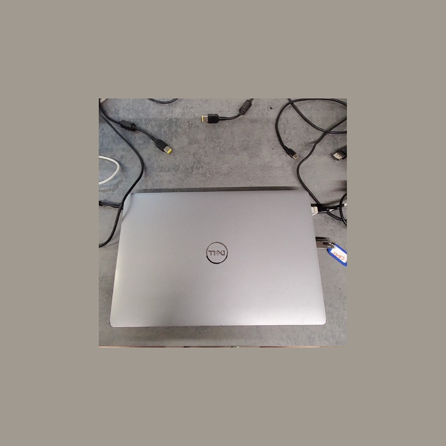 Dell Latitude 5420 | 8 GB | 1 x 256 SSD | B