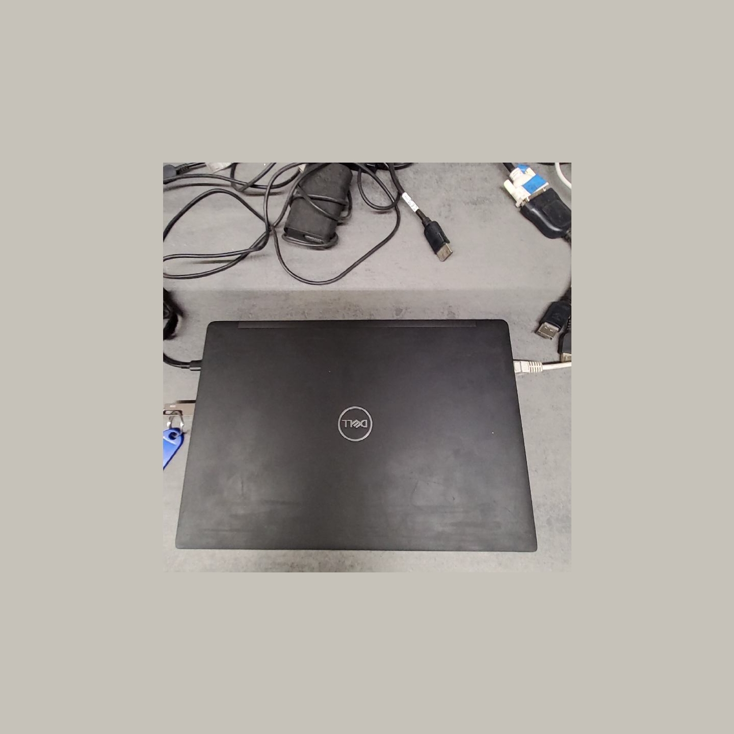 Dell Latitude 7290 | 8 GB | 1 x 256 SSD | A