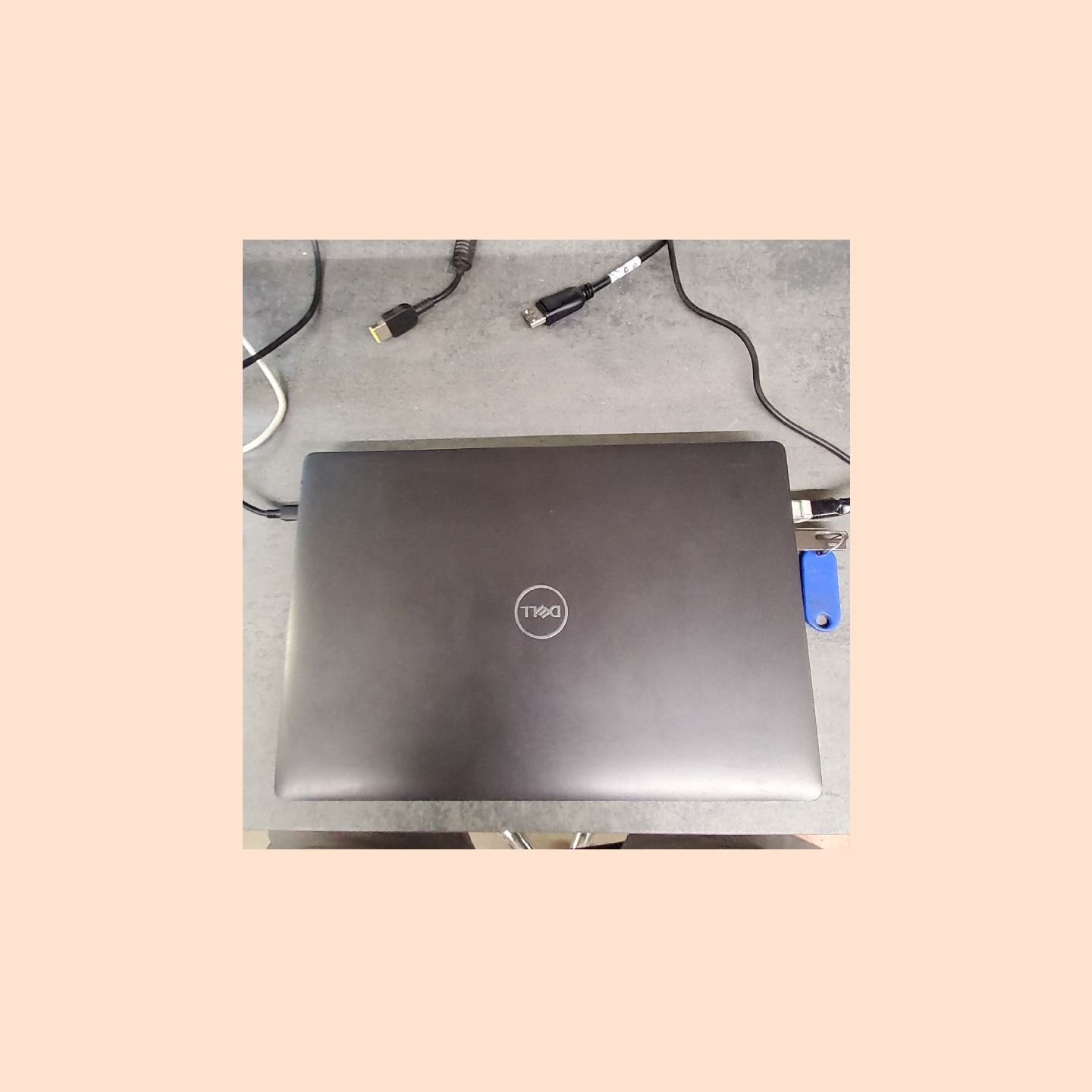 Dell Latitude 5300 | 8 GB | 1 x 256 SSD | A