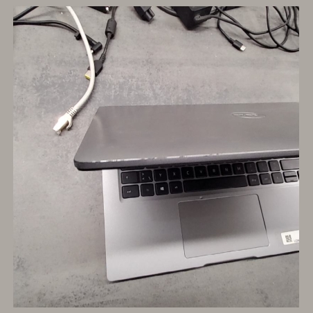 Dell Latitude 5420 | 8 GB | 1 x 256 SSD | B