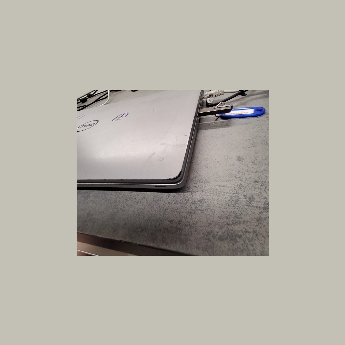 Dell Latitude 5420 | 8 GB | 1 x 256 SSD | A-