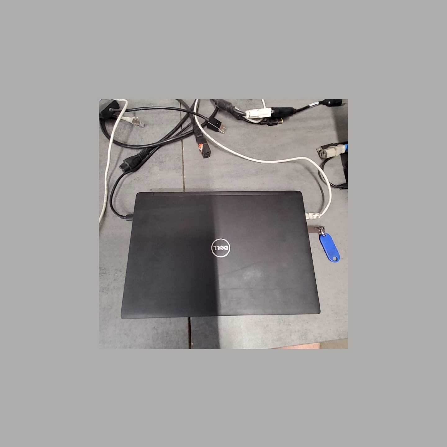 Dell Latitude 7280 | 8 GB | 1 x 256 SSD | A