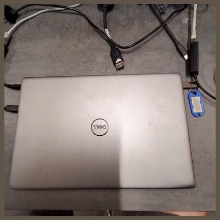 Dell Latitude 3301 | 8 GB | 1 x 256 SSD | A