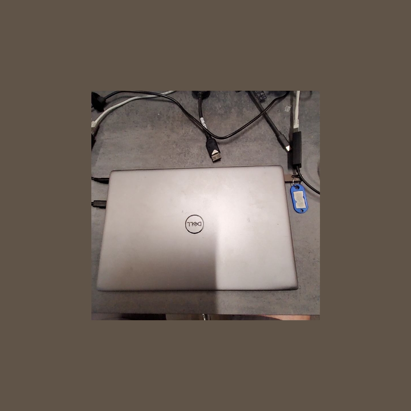 Dell Latitude 3301 | 8 GB | 1 x 256 SSD | A