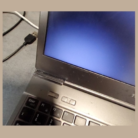 Toshiba Portege Z930 | 4 GB | 1 x 256 SSD | A-