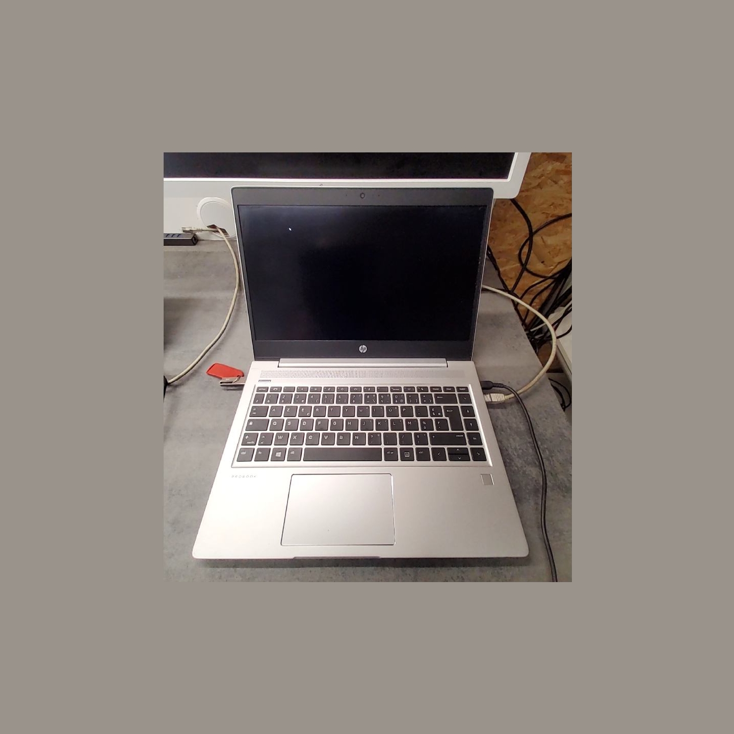 HP ProBook 445R G6 | 8 GB | 1 x 256 SSD | A