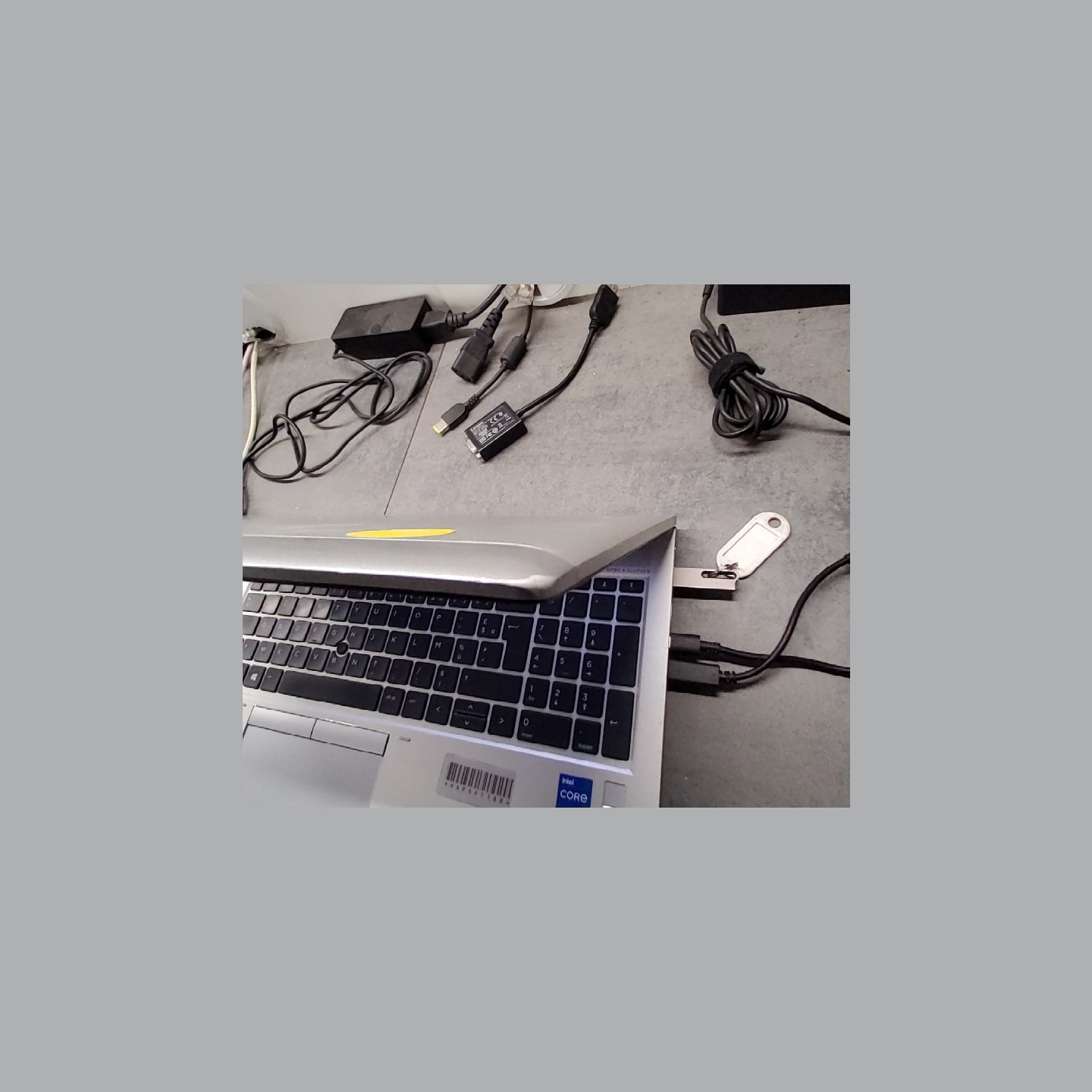 HP EliteBook 850 G8 | 8 GB | 1 x 256 SSD | B