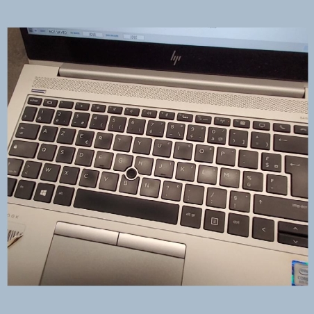 HP EliteBook 840 G5 | 8 GB | 1 x 256 SSD | B