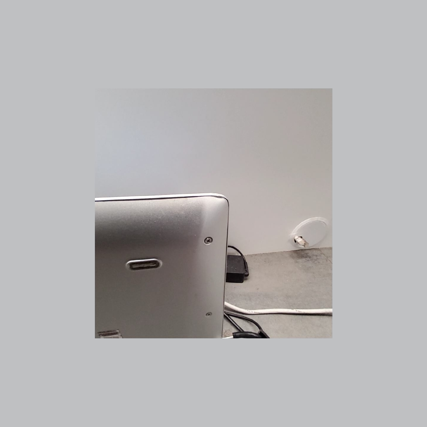 HP EliteBook 850 G5 | 8 GB | 1 x 256 SSD | B