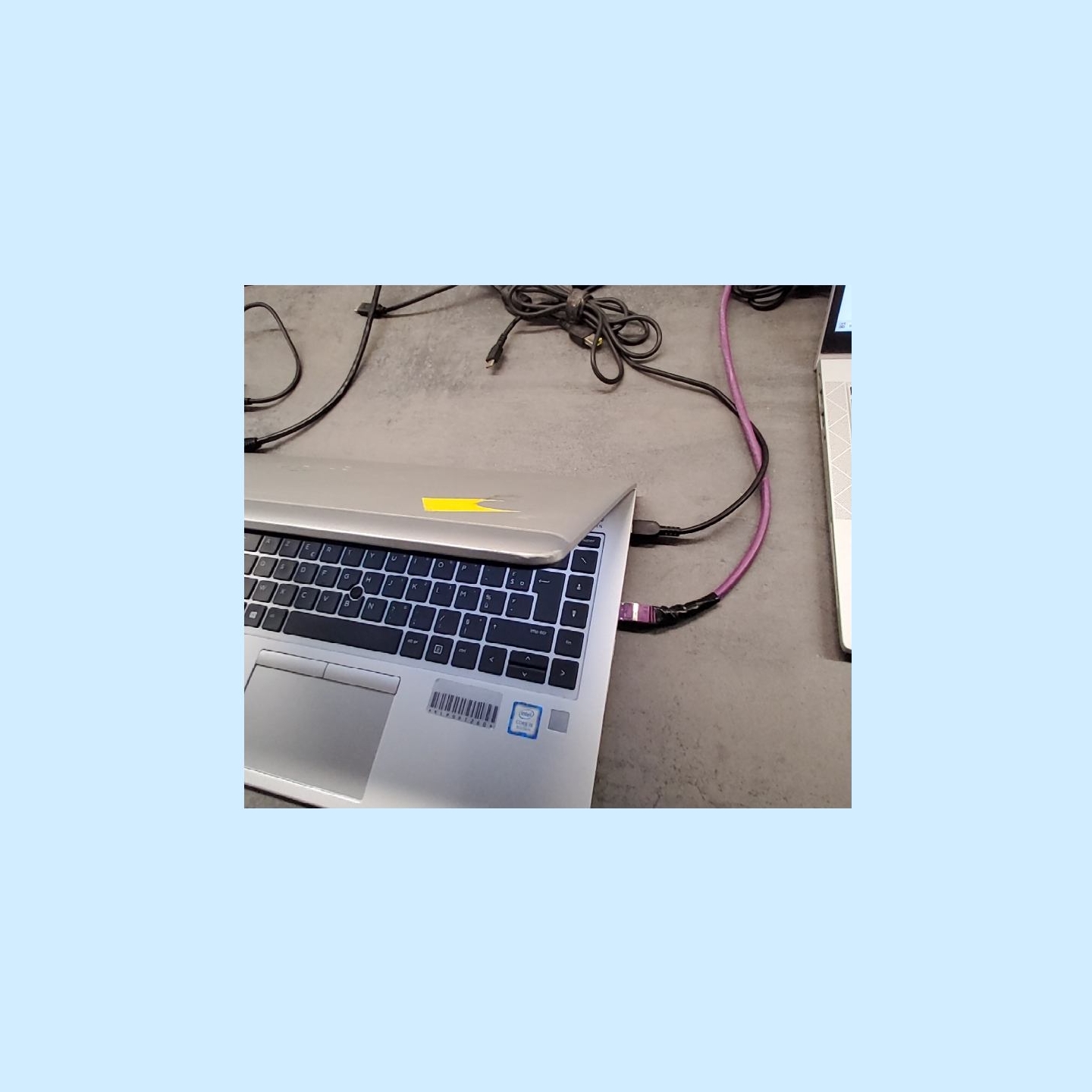 HP EliteBook 840 G5 | 8 GB | 1 x 256 SSD | B