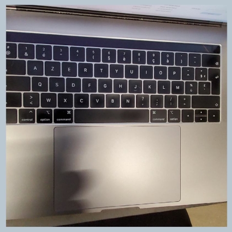 Apple MacBook Pro 15 (A1990) | 16 GB | 1 x 1000 HDD | B