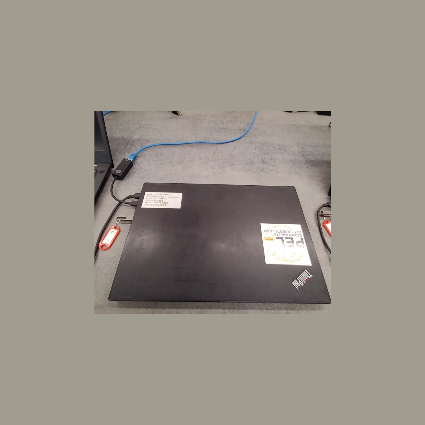 Lenovo ThinkPad T495s | 8 GB | 1 x 256 SSD | B