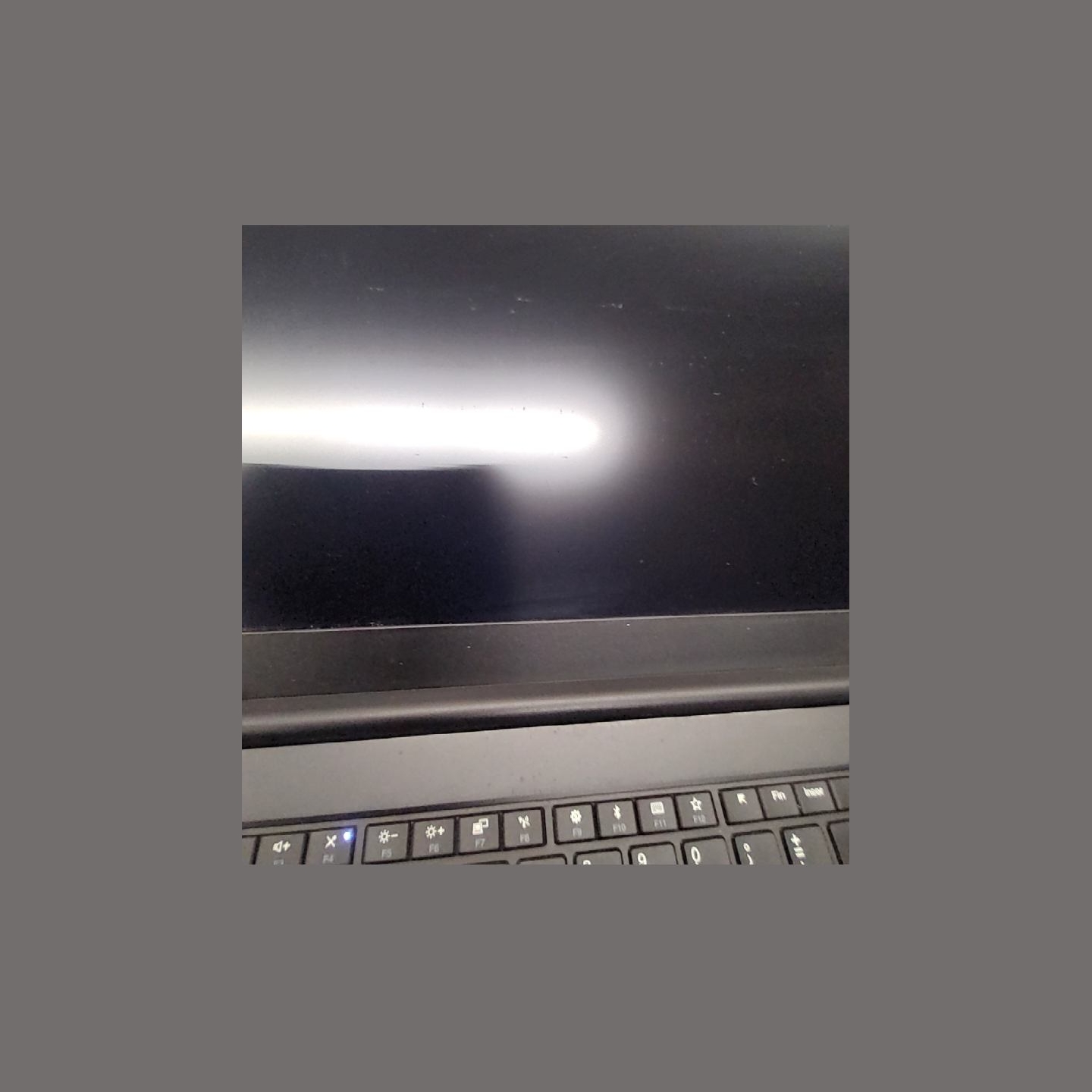 Lenovo ThinkPad E595 | 8 GB | 1 x 256 SSD | B