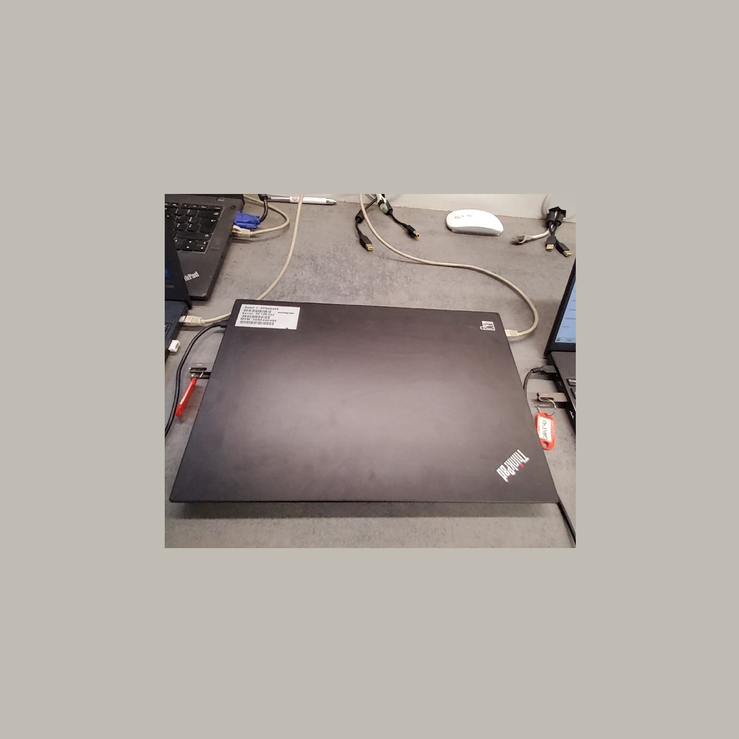 Lenovo ThinkPad E595 | 8 GB | 1 x 256 SSD | B