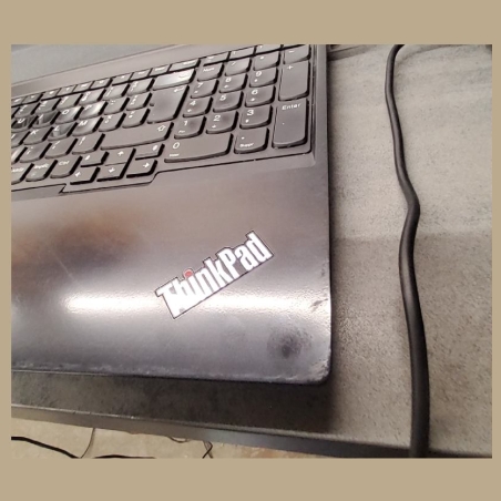 Lenovo ThinkPad E595 | 8 GB | 1 x 256 SSD | B